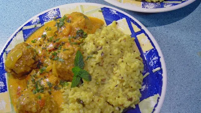 Dads Half-Way Sindhi & Half- Way Yellow Rice