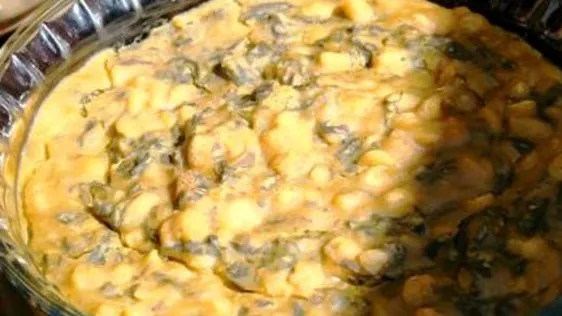 Dal With Spinach And Yoghurt