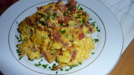 Deannas Eggs, Chives And Bacon