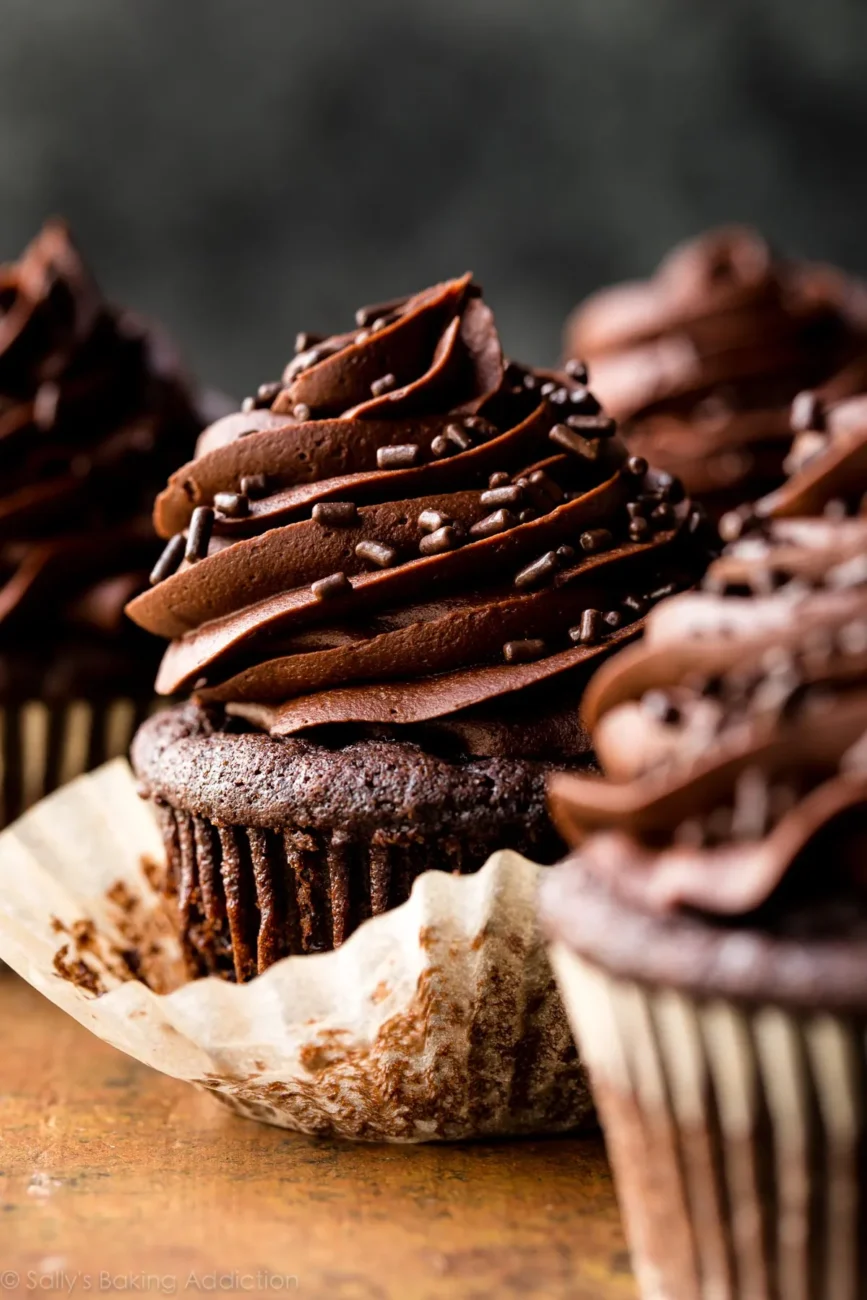 Decadent Low-Fat Chocolate Cupcakes with Luscious Glaze