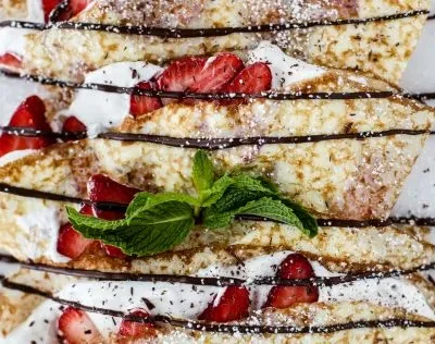 Decadent Strawberry Cream Crepes Recipe