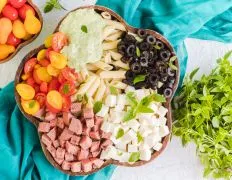 Delicioso Antipasto Pasta Salad