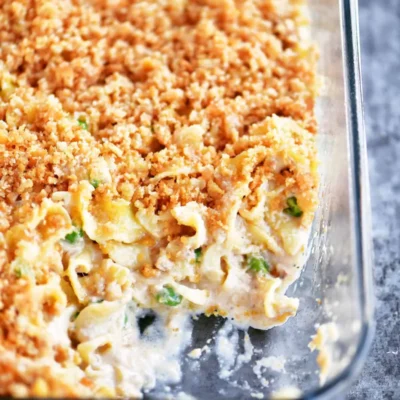 Delicious Chicken Noodle Casserole Recipe For Family Dinners