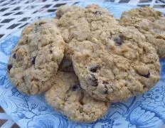 Delicious Chocolate Chip Oatmeal Cookie Recipe