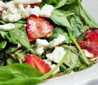 Delicious Easy Spinach And Strawberry