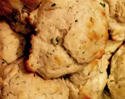 Delicious French Onion Biscuits Recipe