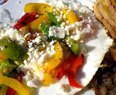Delicious Greek-Inspired Scrambled Eggs Recipe