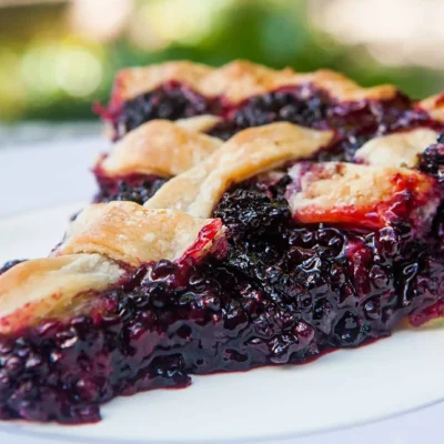 Delicious Homemade Wild Blackberry And Dewberry Pie Recipe