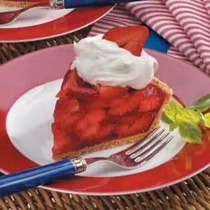 Delicious No-Sugar-Added Fresh Strawberry Pie Recipe