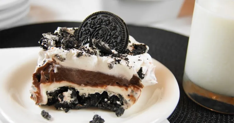 Delicious Oreo Refrigerator Cake No Bake