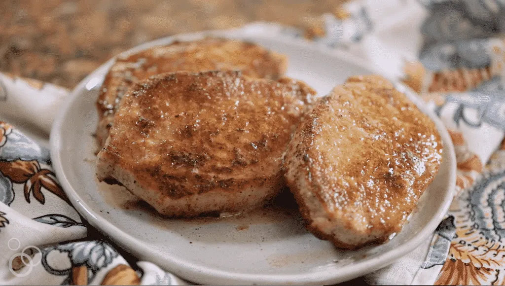 Delicious Pan-Seared Pork Chops Recipe