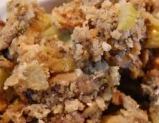 Delicious Slow Cooker Stuffing Recipe