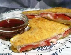 Delicious Strawberry-Stuffed French Toast Triangles Recipe