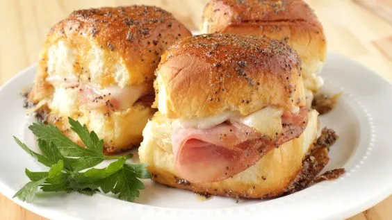 Delicious Sweet Ham and Swiss Cheese Slider Recipe