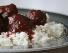 Delicious Sweet and Savory Meatball Recipe for Any Occasion