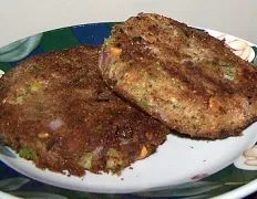 Delicious Tuna Cakes With Spicy Jalapeno Sauce