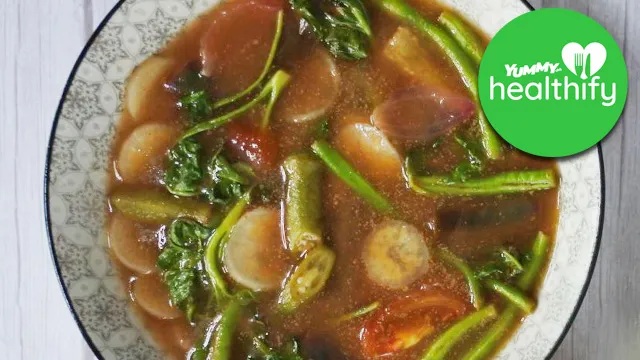 Delicious Vegetarian Sinigang: A Filipino Tamarind Soup Recipe