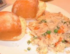 Delicious and Easy Tuna Noodle Casserole Recipe