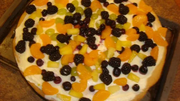 Delicious and Healthy Fruit Pizza Delight