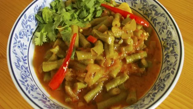 Delicious and Nutritious Yardlong Bean Curry Recipe