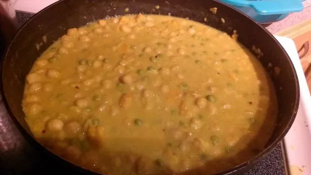 Deliciously Creamy Sweet Potato & Chickpea Curry Recipe