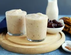 Deliciously Healthy Spiced Date Smoothie Recipe