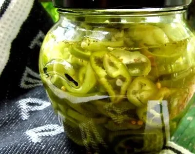 Deliciously Tangy Homemade Sweet Pickled Banana Peppers Recipe