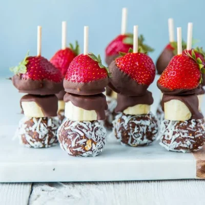 Dessert Fruit Skewers