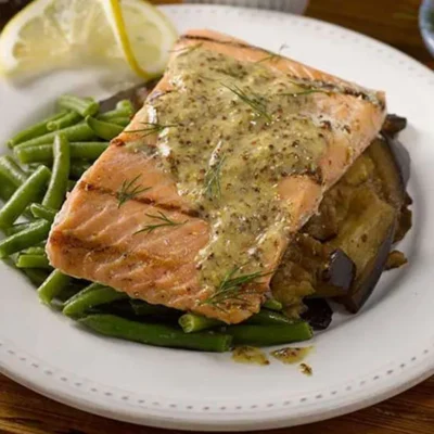 Dill Mustard Grilled Salmon