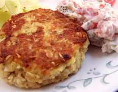 Dilled Salmon Cakes