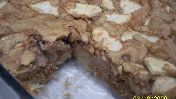 Disappearing Apple Cake