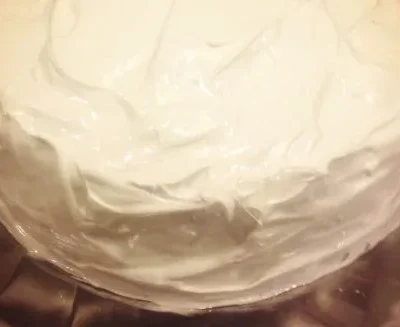 Dominican Meringue Cake Frosting