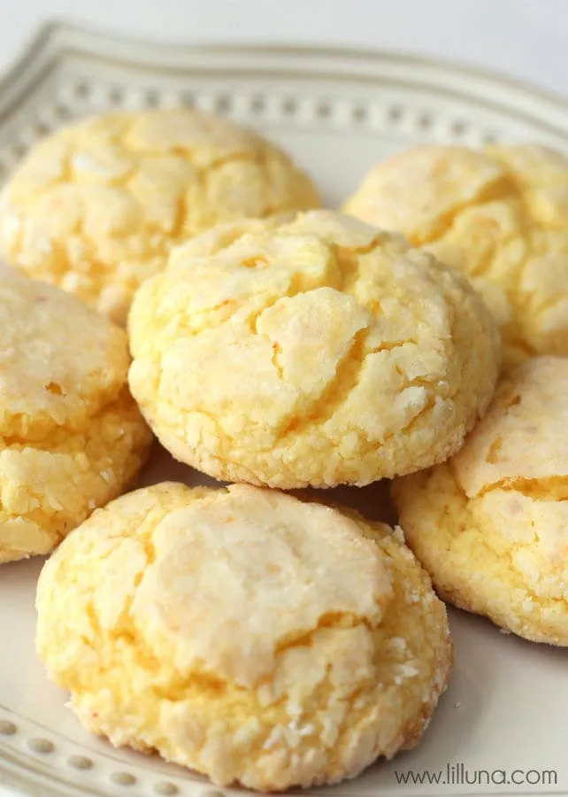 E A S Y Cake Mix And Cool Whip Cookies