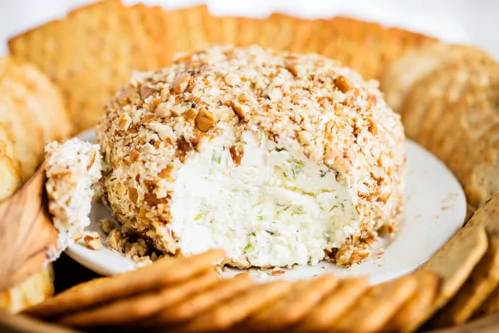 Easiest Cheese Ball