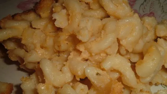 Easiest & Cheesiest Macaroni And