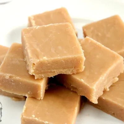 Easiest Peanut Butter Fudge Ever