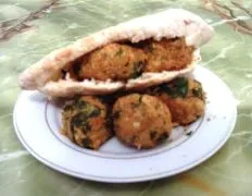 Easy 15-Minute Homemade Falafel Recipe