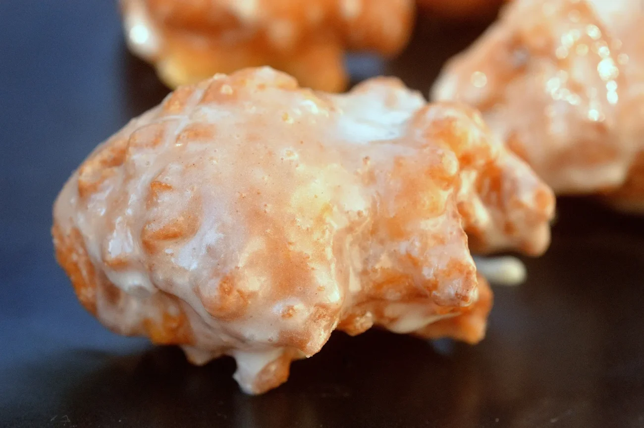 Easy Apple Fritters