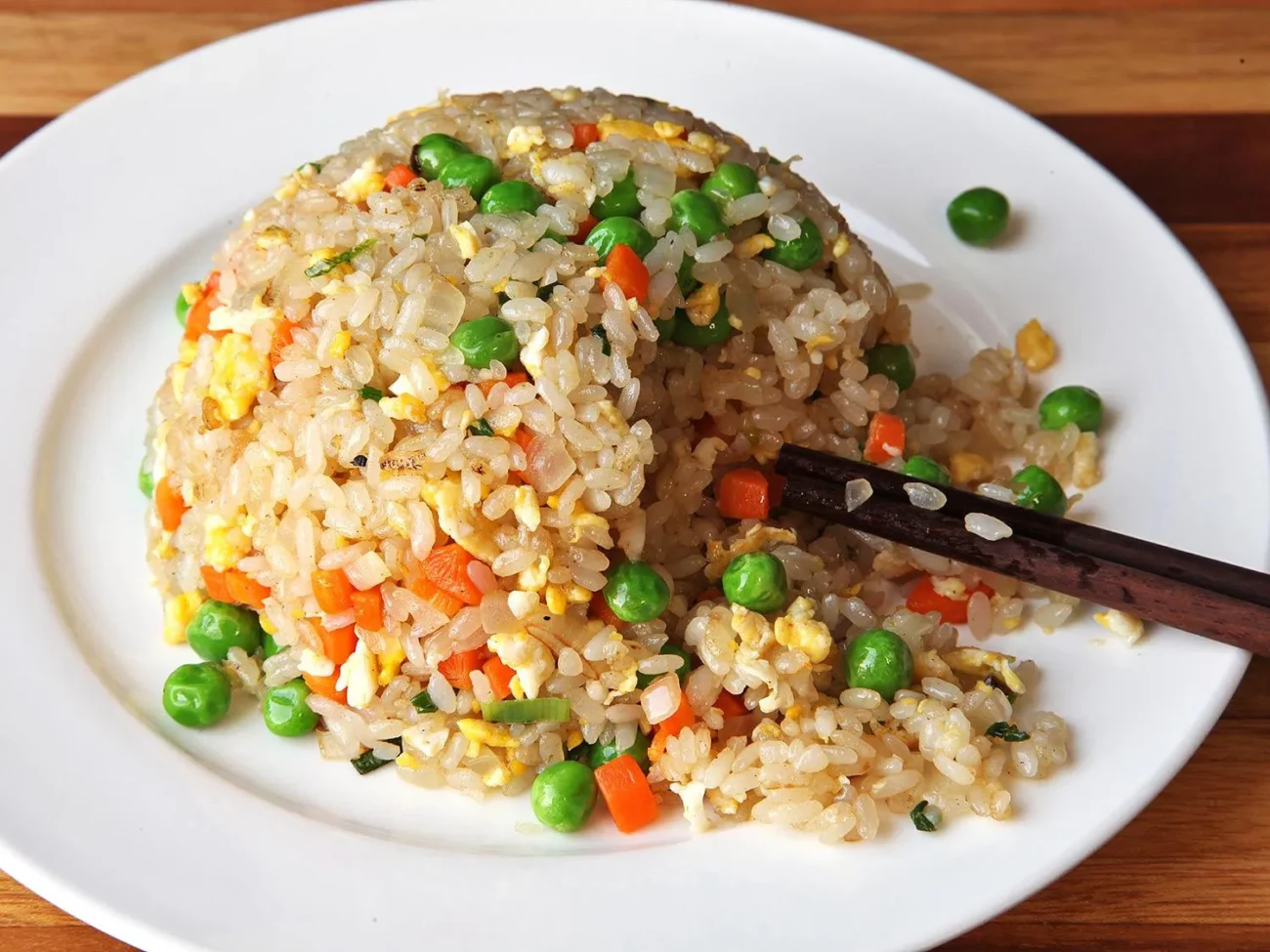 Easy Authentic Chinese-Style Fried Rice Recipe