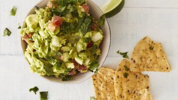 Easy Authentic Guacamole