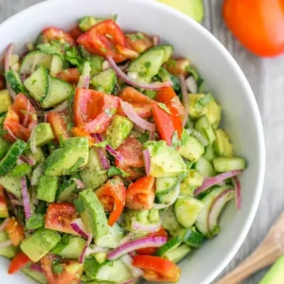 Easy Avocado And Tomato Salad