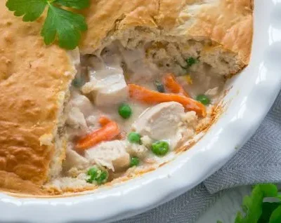 Easy Bisquick Chicken Pot Pie