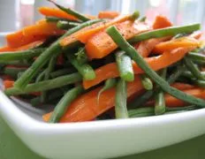 Easy Buttered Green Beans And Carrot Sticks