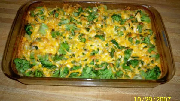 Easy Cheesy Chicken and Broccoli Bake