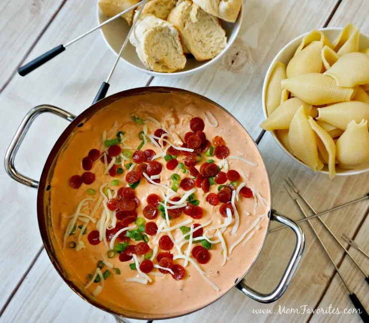 Easy Cheesy Pizza Fondue