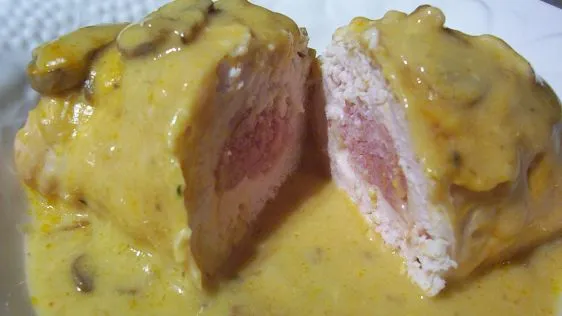 Easy Chicken Cordon Bleu With Mushroom