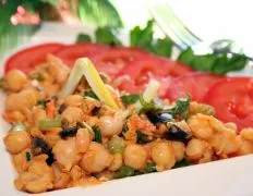 Easy Chickpea and Tomato Salad Recipe by Sophie