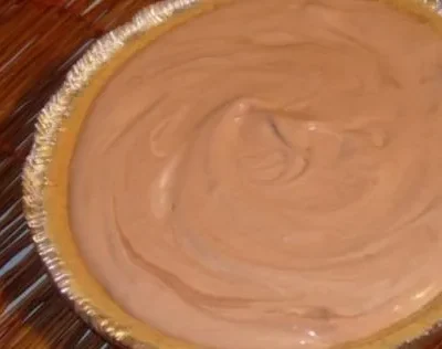 Easy Chocolate Mousse Pie