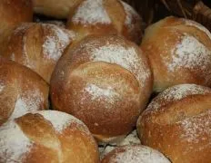 Easy Crusty Bread Rolls