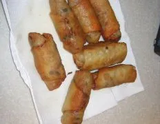 Easy Deli Chicken Egg Rolls